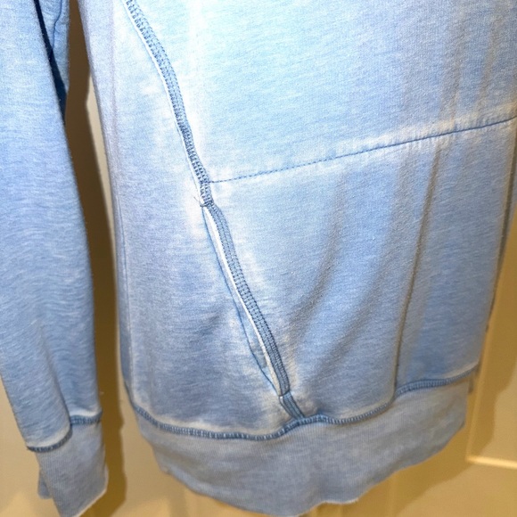 Green Tea Pullover - Picture 4 of 8